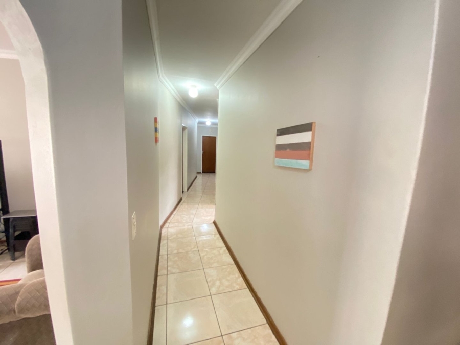 5 Bedroom Property for Sale in Fauna Free State